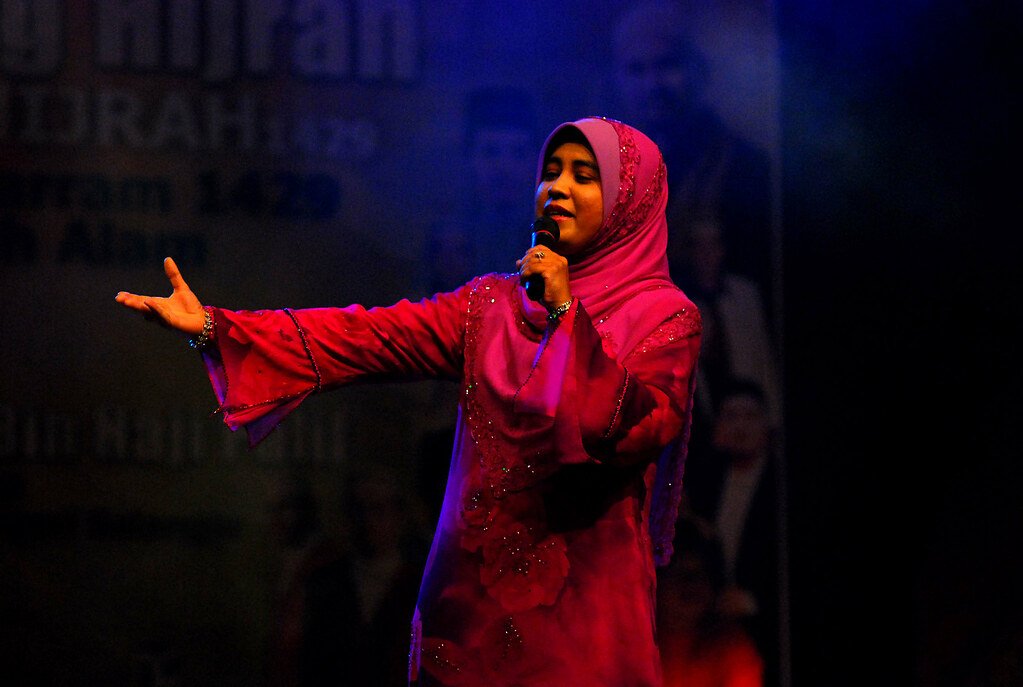 Public Speaking & Komunikasi Percaya Diri