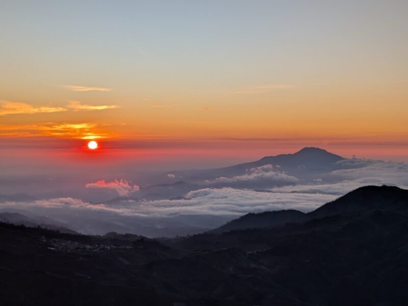 Sunrise Bukit Sikunir