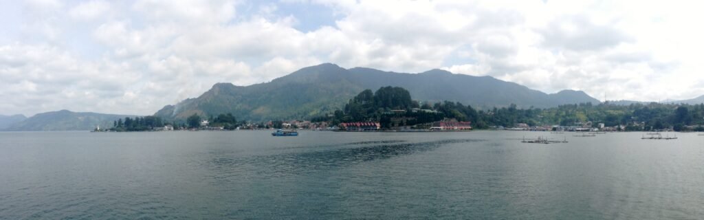 Keindahan Danau Toba dan Pulau Samosir