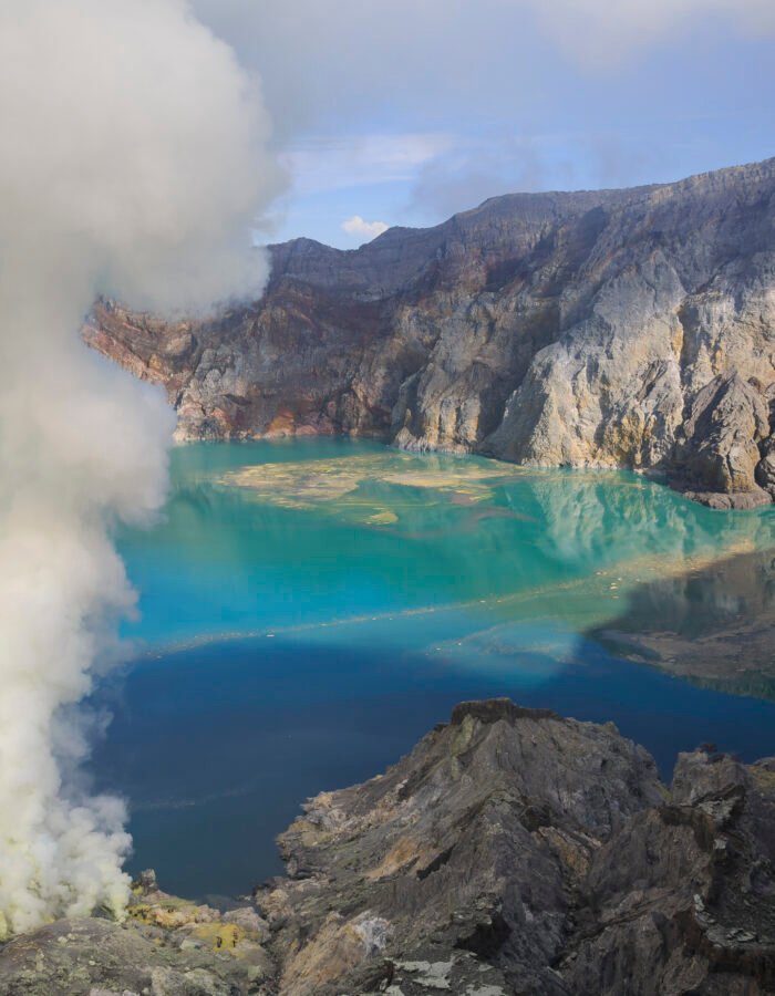 Paket Explore Kawah Ijen Blue Fire 2 Hari 1 Malam